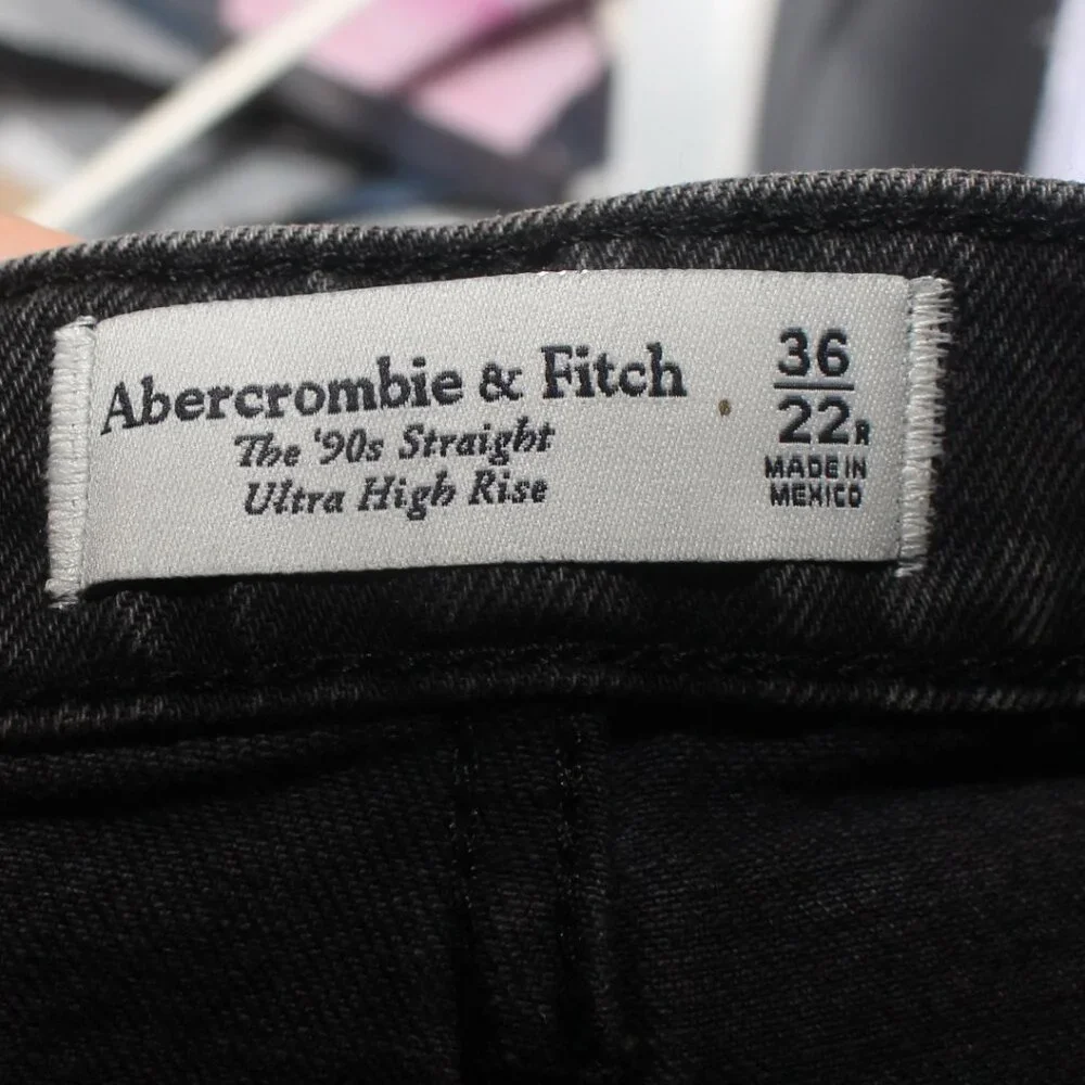 NWT Abercrombie & Fitch 90s Jeans Plus Size 22 - Picture 9 of 12